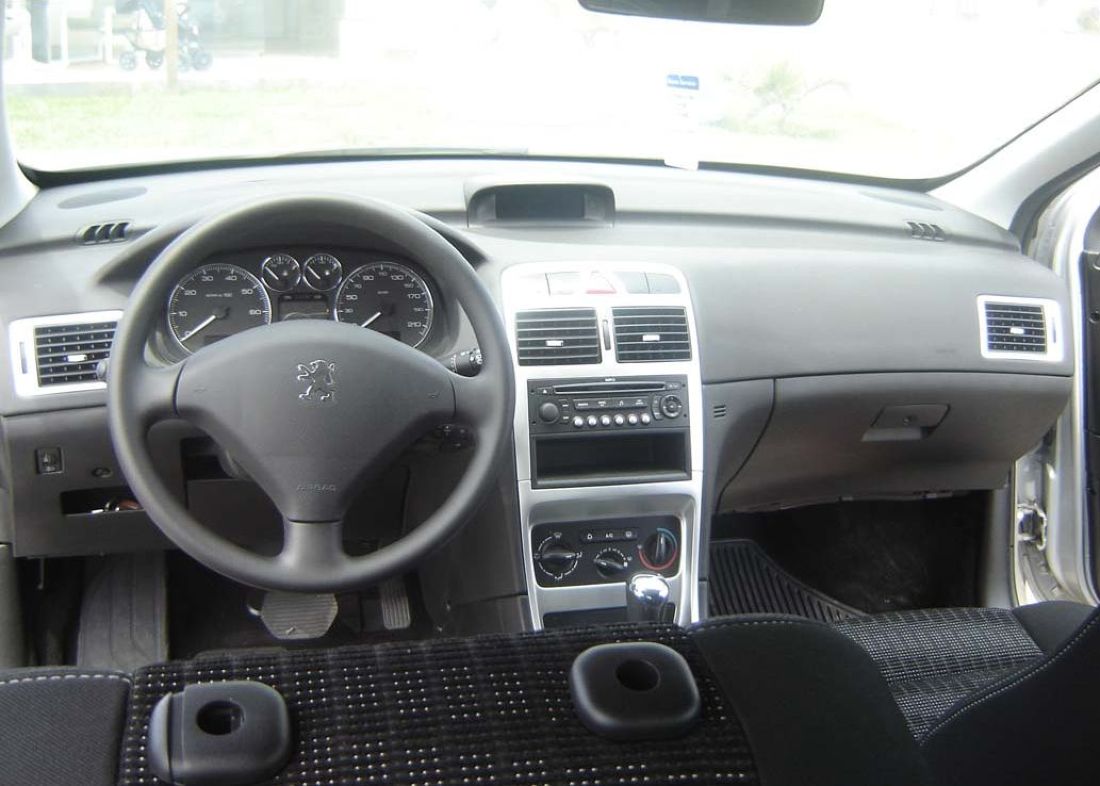 Peugeot () 307 Break (3E):  
