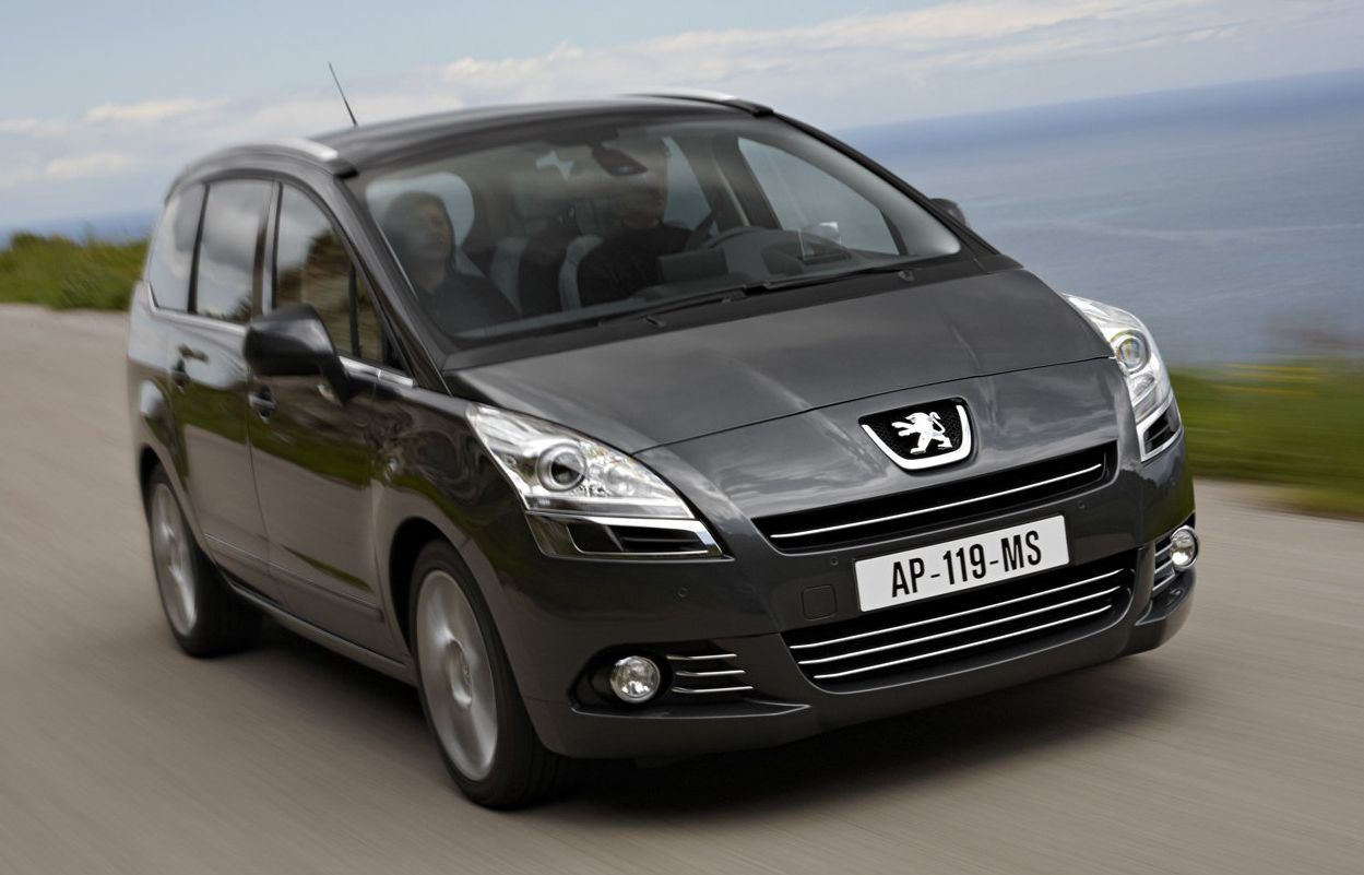 Peugeot () 5008 I (T8):  