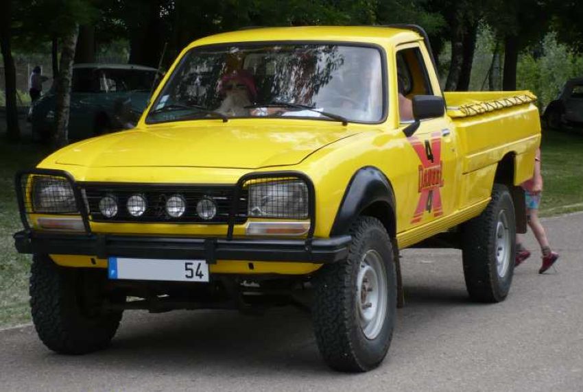Peugeot () 504 Picap:  