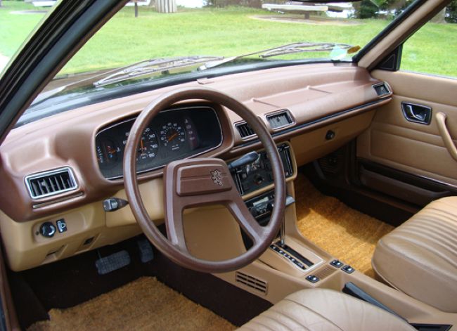 Peugeot () 505 (551A):  