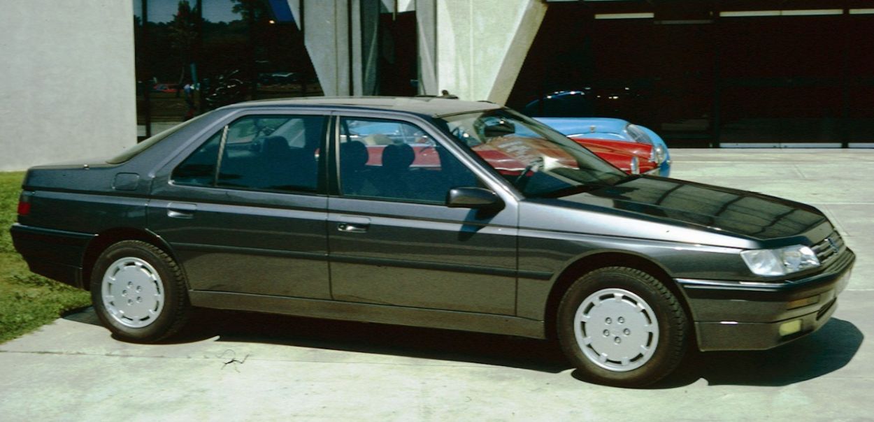 Peugeot () 605 (6B):  