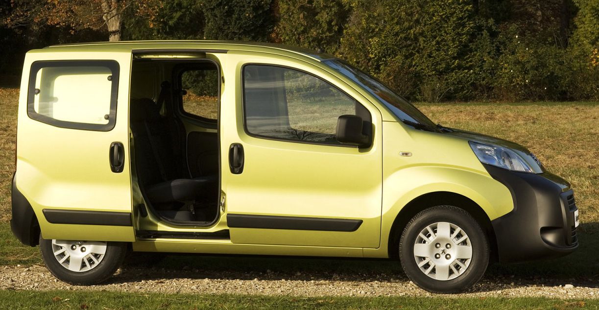 Peugeot () Bipper Tepee:  