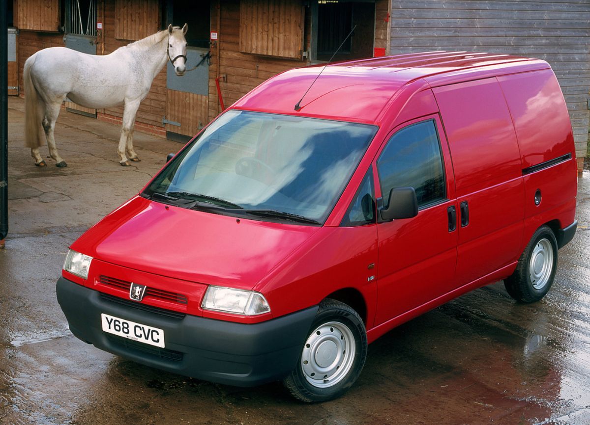 Peugeot () Expert I Furgon (222):  
