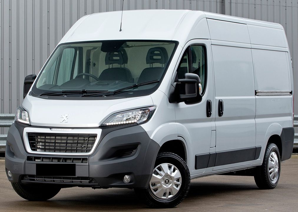 Peugeot () Boxer IV Furgon:  