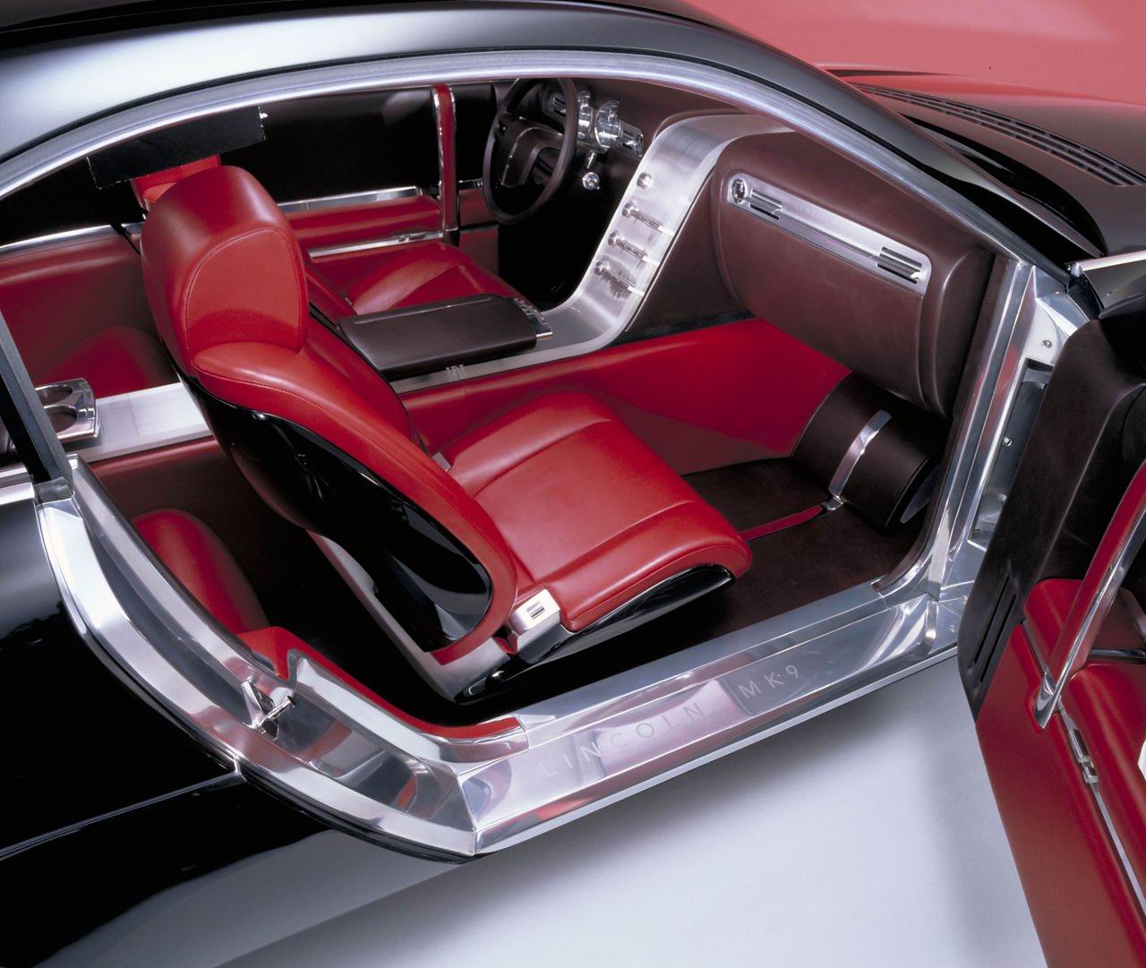 Lincoln () Sentinel MK9 Concept:  