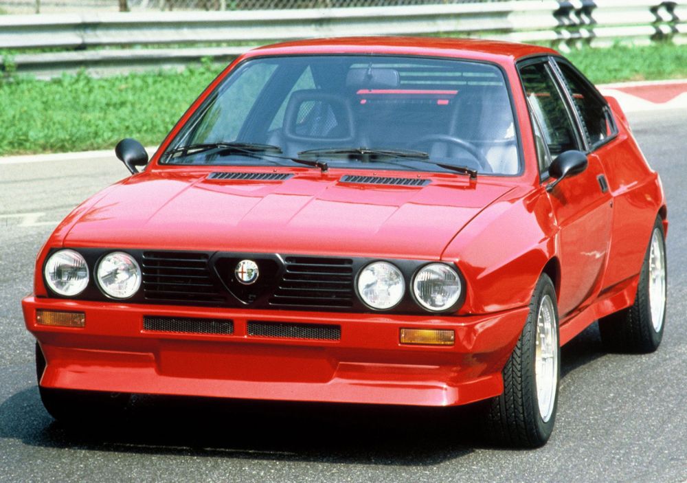 Alfa Romeo ( ) Alfasud Sprint (902.A):  