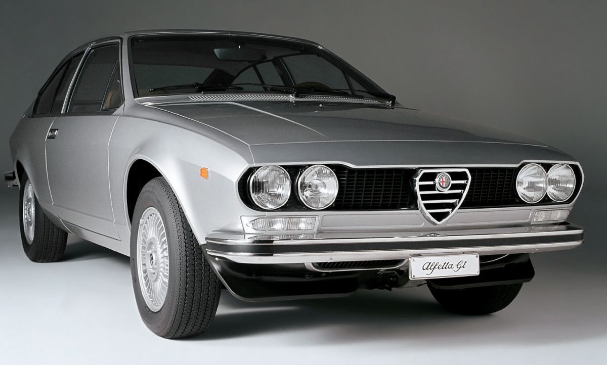 Alfa Romeo ( ) Alfetta GT (116):  