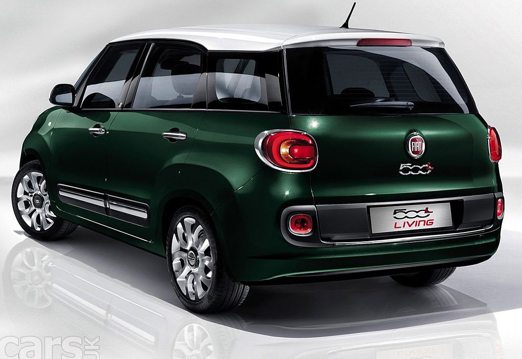 FIAT () 500L II:  