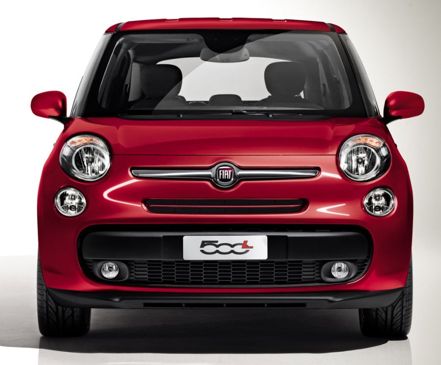 FIAT () 500L II:  