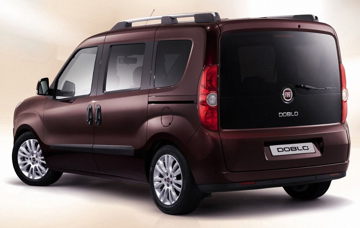 FIAT () Doblo II (152):  