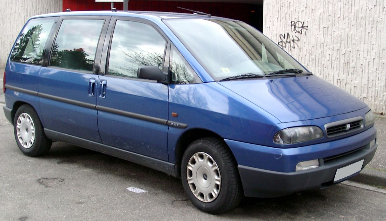 FIAT () Ulysse I (220):  