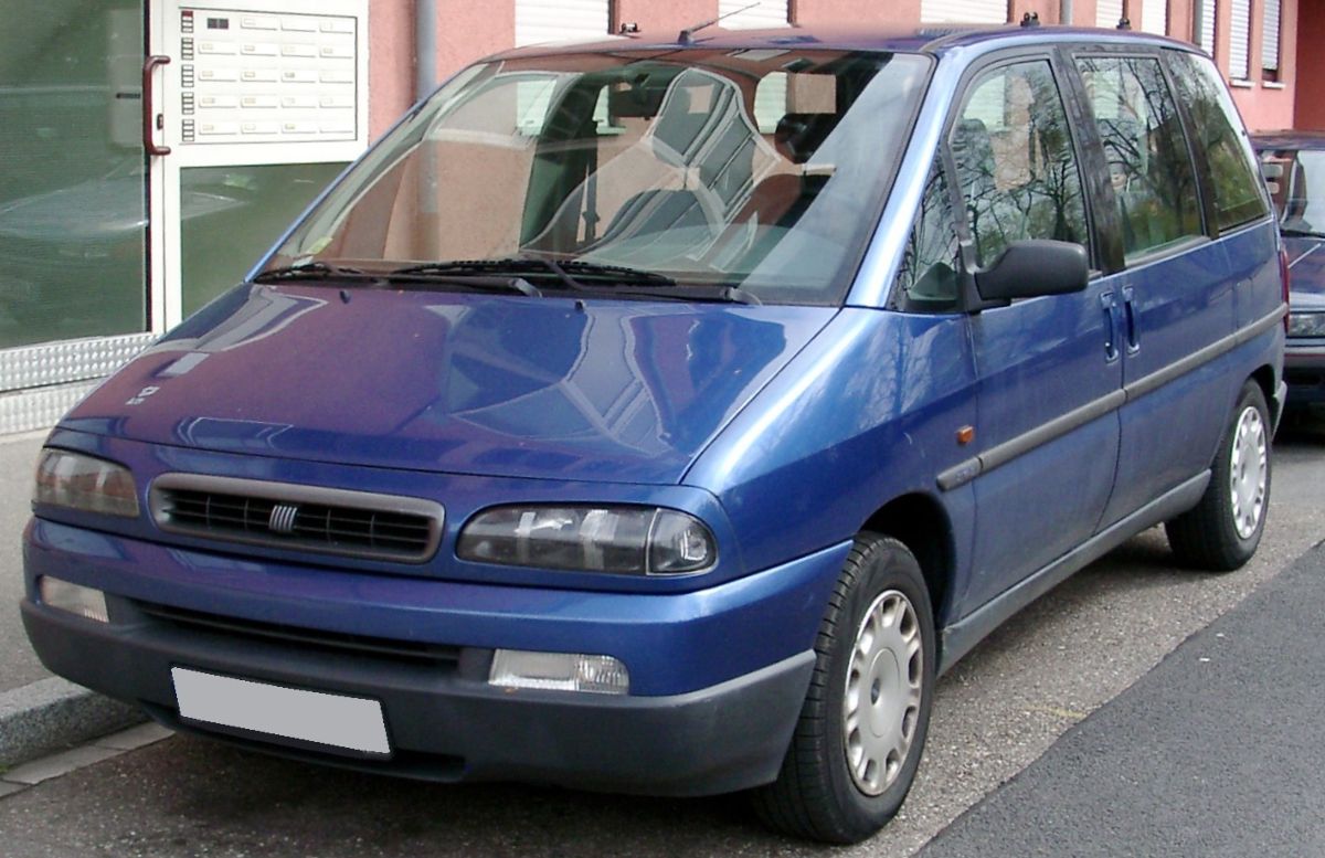 FIAT () Ulysse I (220):  