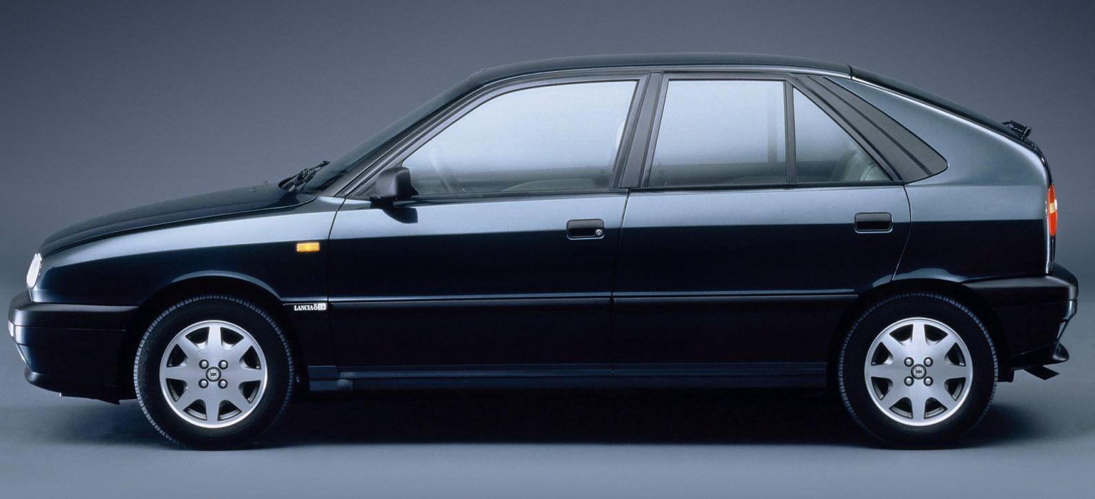 Lancia () Delta II (836):  