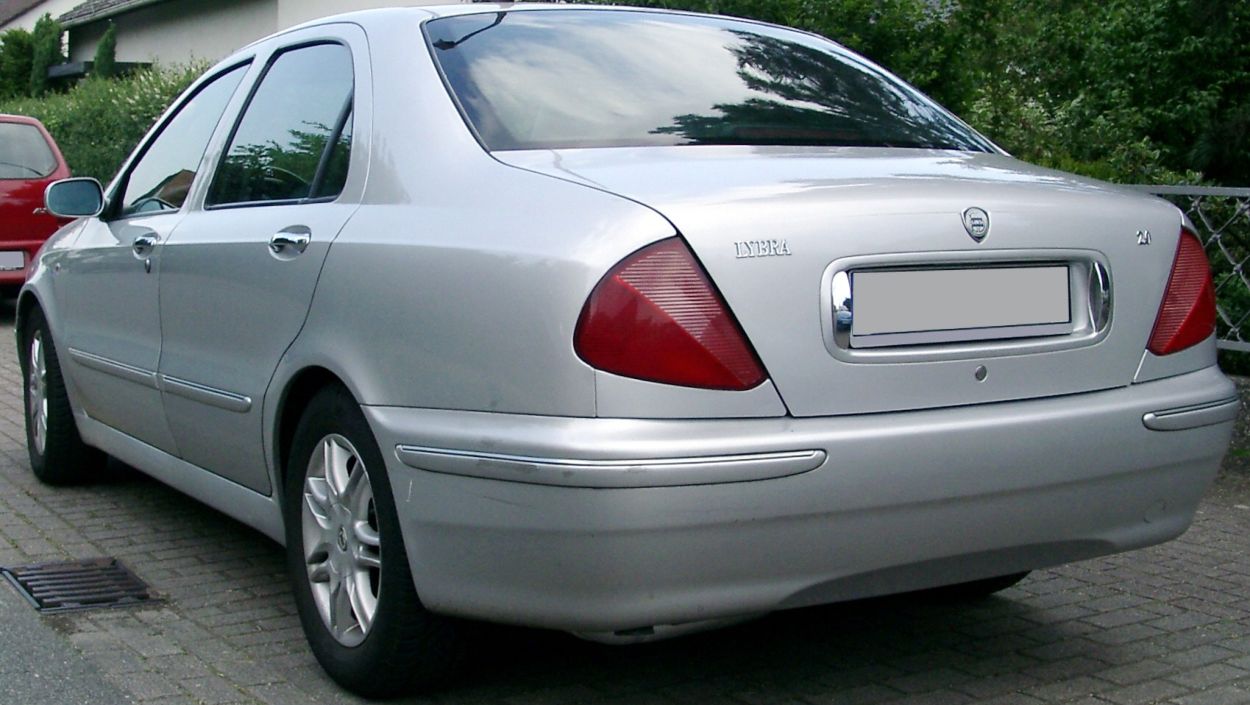 Lancia () Lybra I (839AX):  