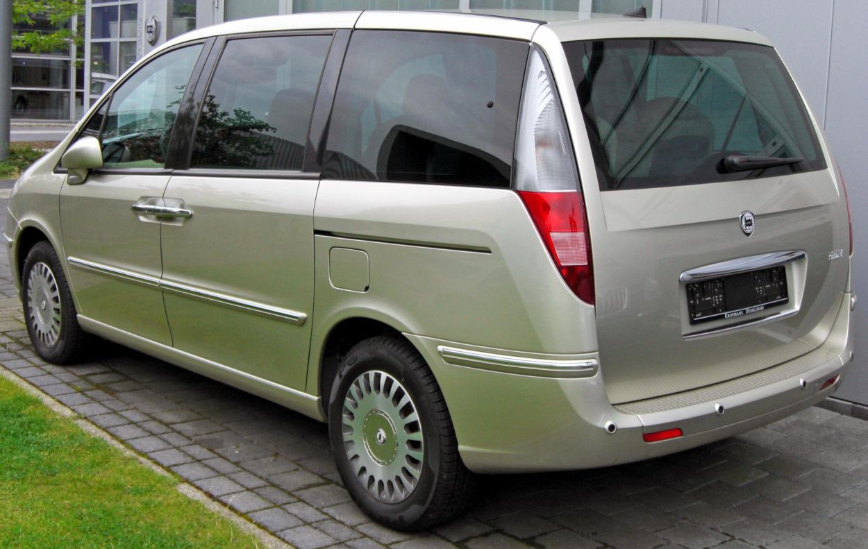 Lancia () Phedra I (179):  