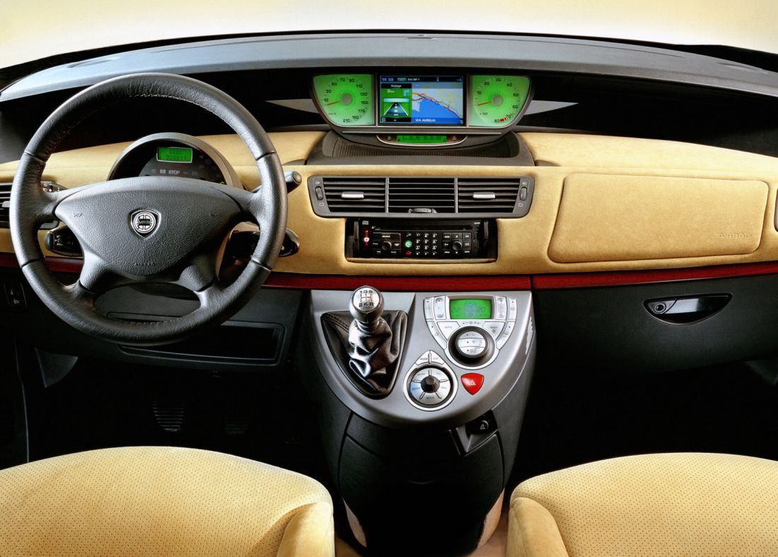 Lancia () Phedra I (179):  