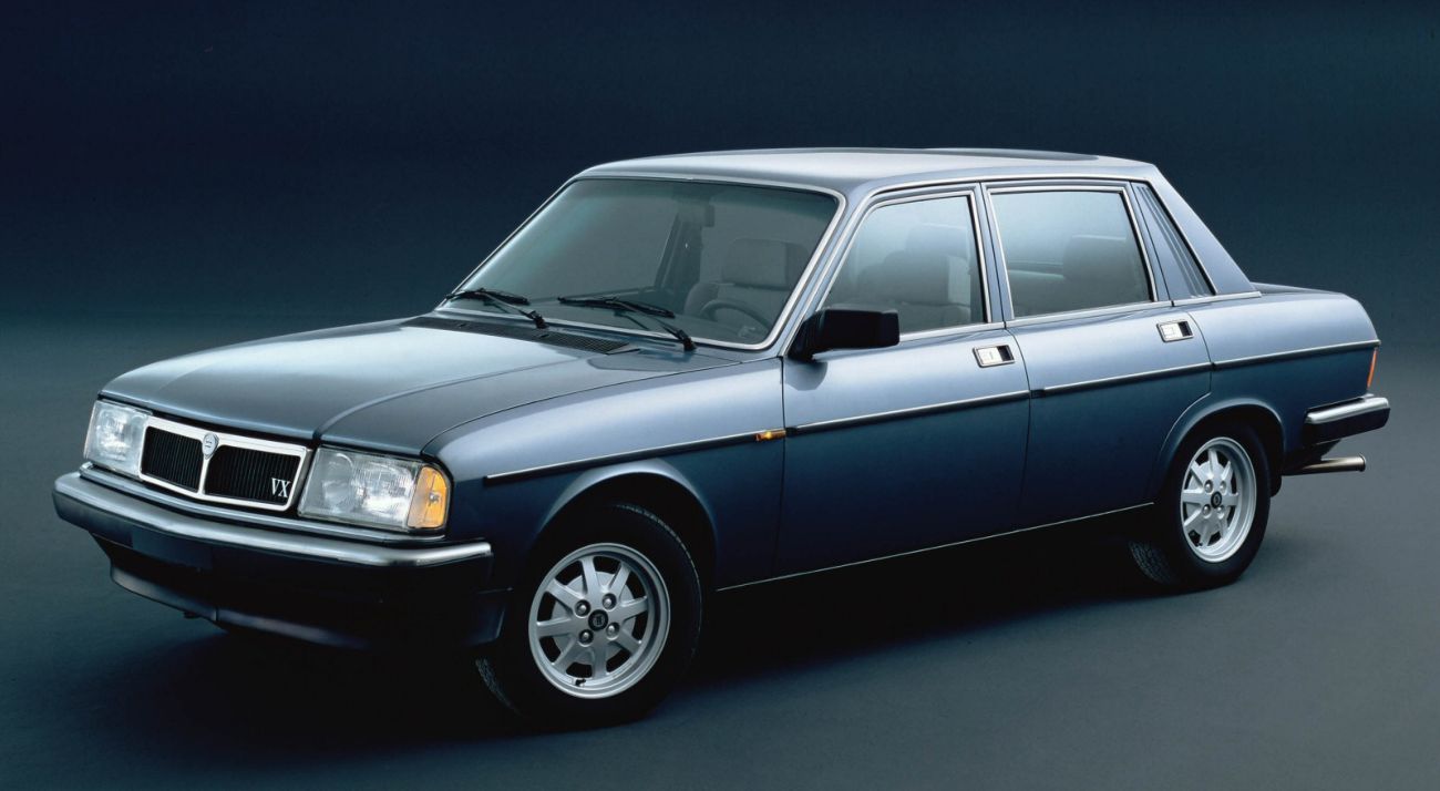 Lancia () Trevi (828DB):  