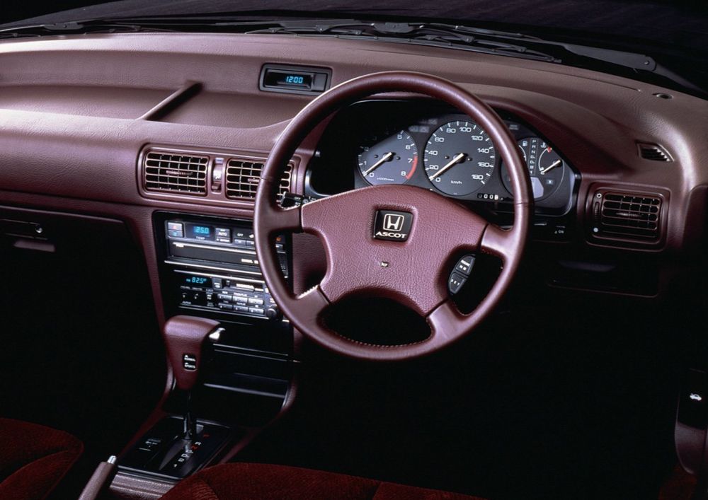 Honda () Ascot I (CB1, CB2, CB3, CB4):  
