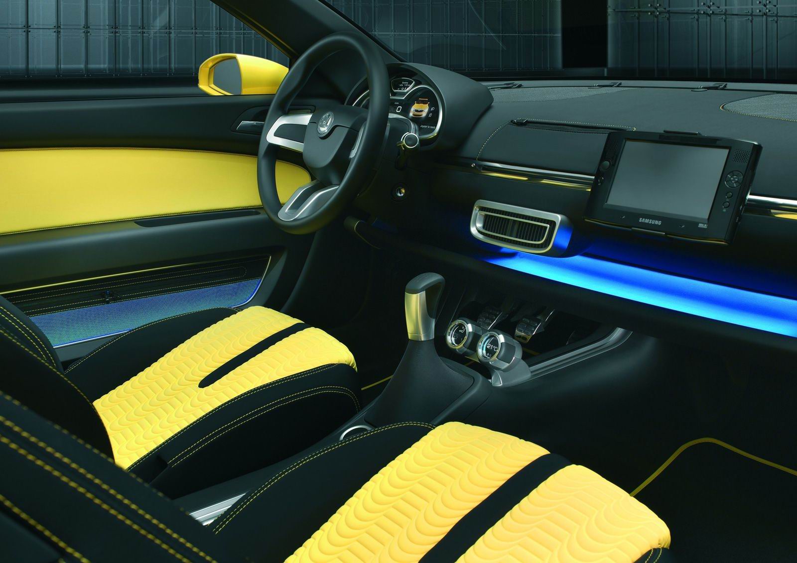 Skoda () Joyster Concept:  