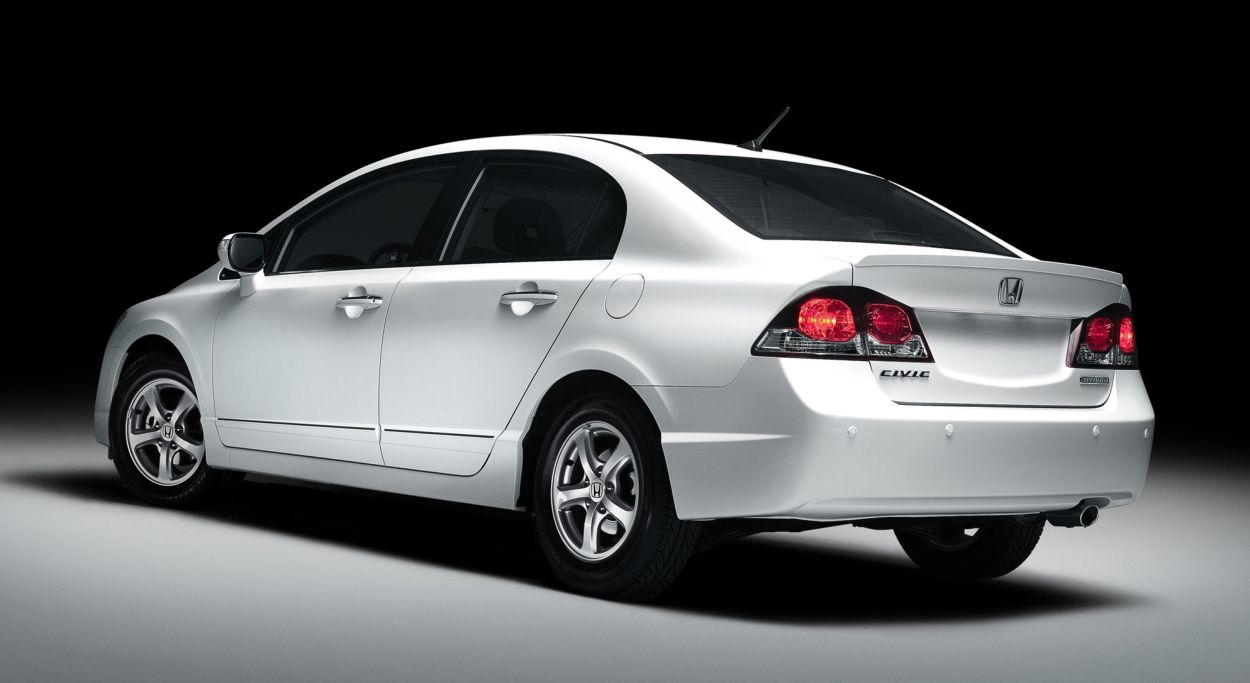 Honda () Civic VIII Hybrid (FD3):  