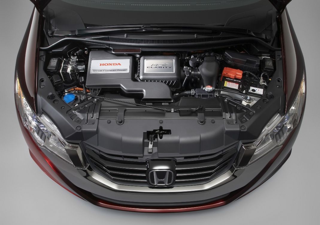 Honda () Clarity I (ZC4):  