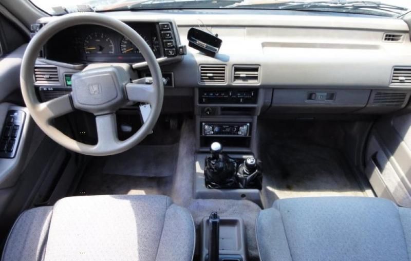 Honda () Passport:  