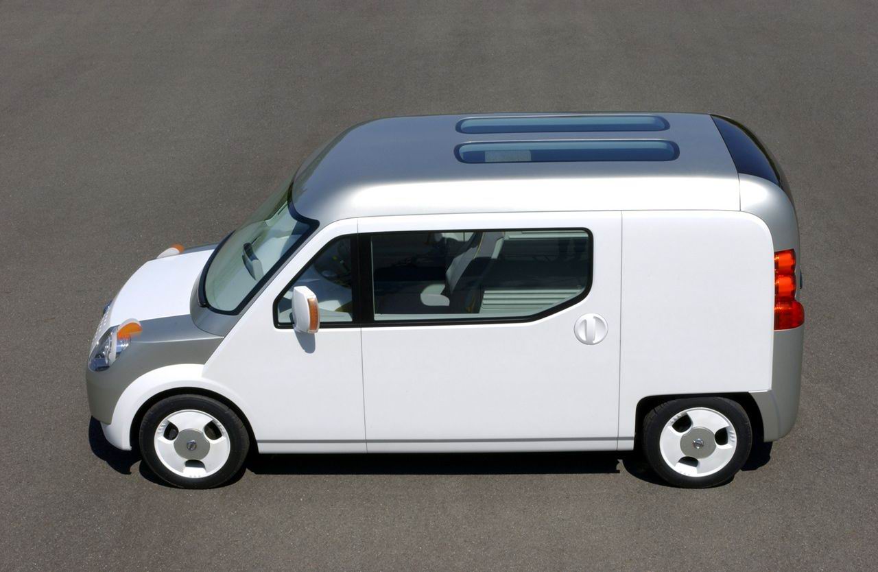 Nissan () Beeline Concept:  