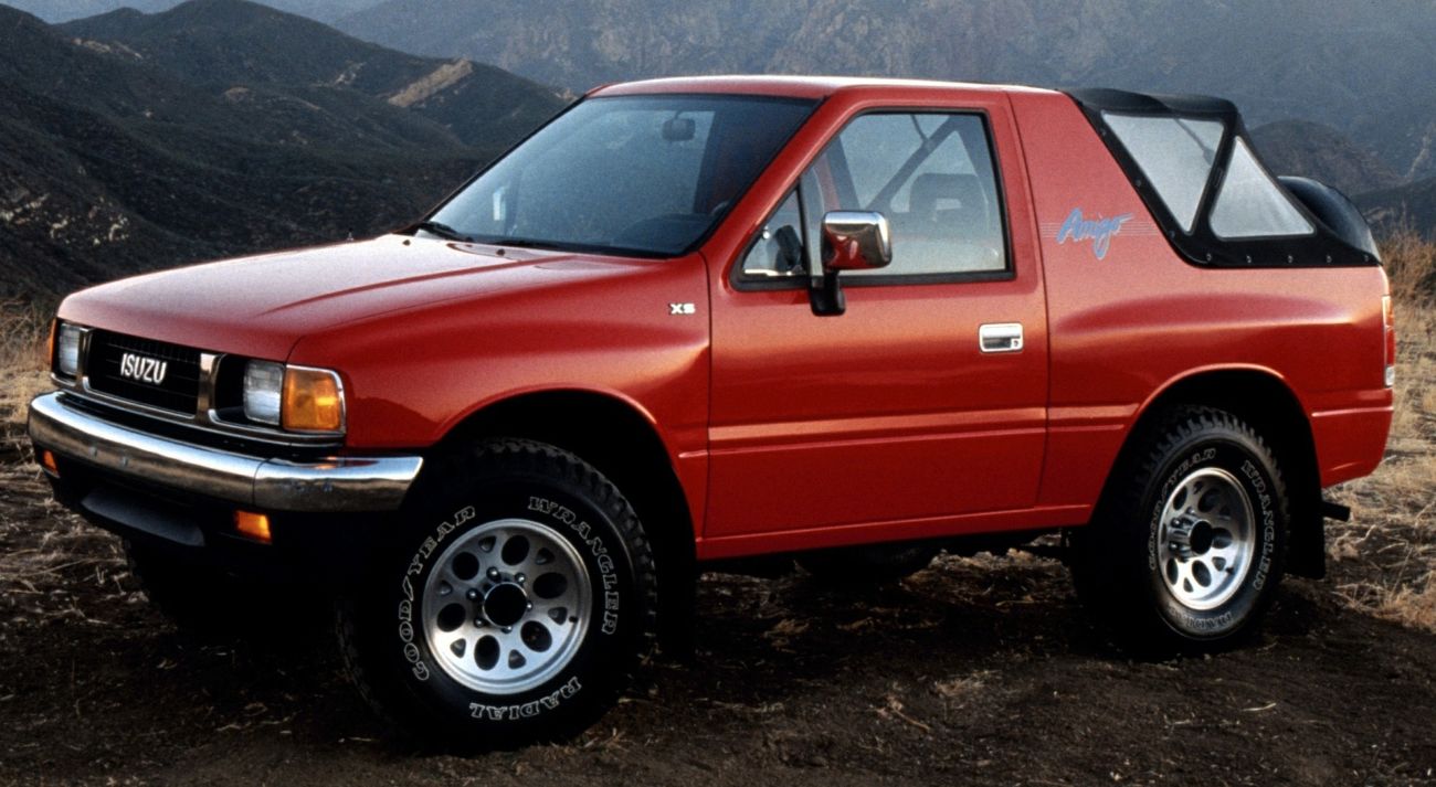Isuzu () Amigo, Rodeo, Vega I:  
