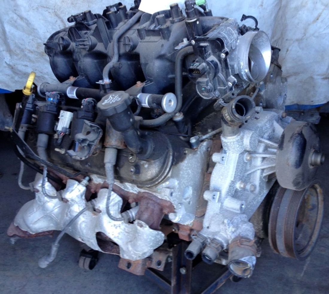 Chevrolet () LR4:  