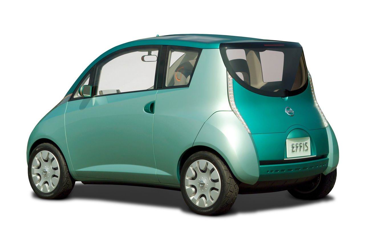 Nissan () Effis Concept:  