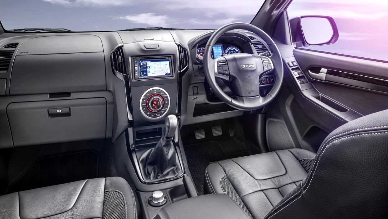 Isuzu () D-Max III:  