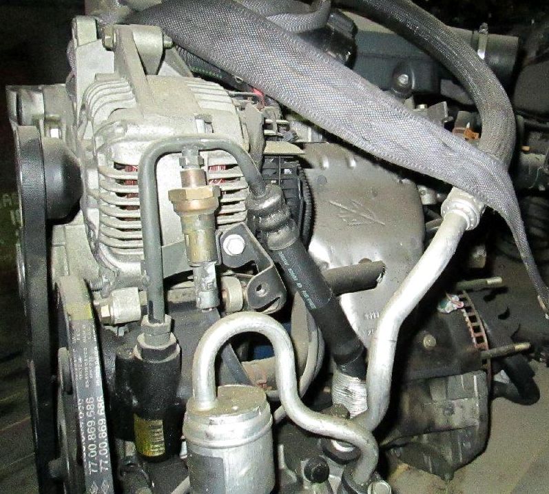 Renault () K7M 744, K7M 745:  