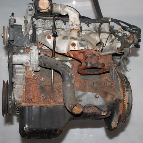 Mazda () E5:  
