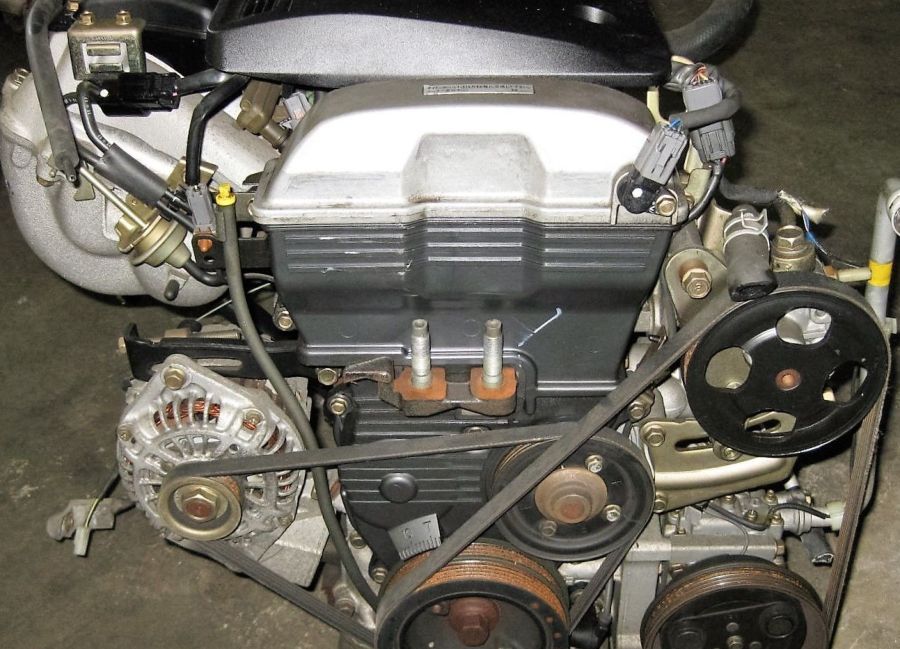 Mazda () FS-ZE:  
