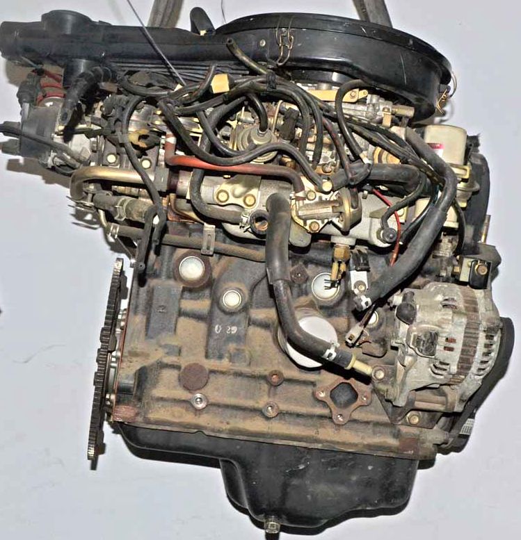 Mazda () F8:  