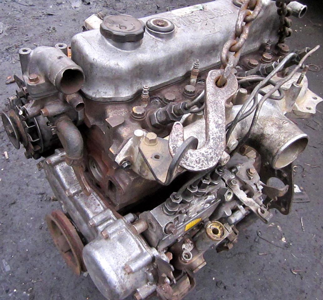 MMC Mitsubishi () 4DR5:  