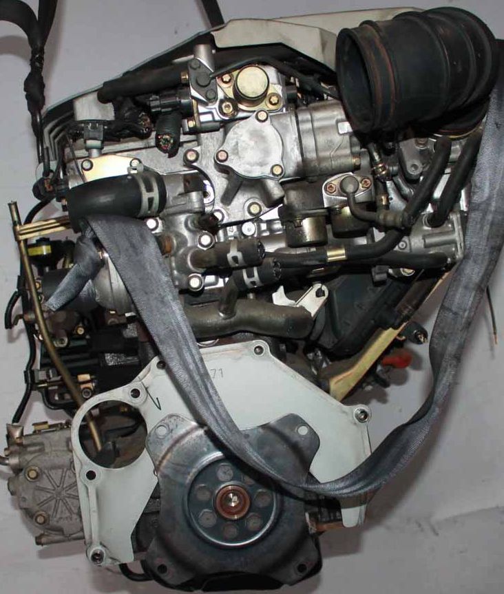 MMC Mitsubishi () 4G64 (GDI):  