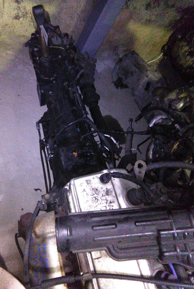 MMC Mitsubishi () 4G64 (ECI, RWD):  