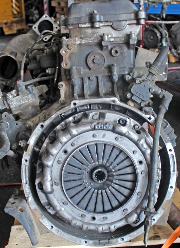 MMC Mitsubishi () 6M61-1:  