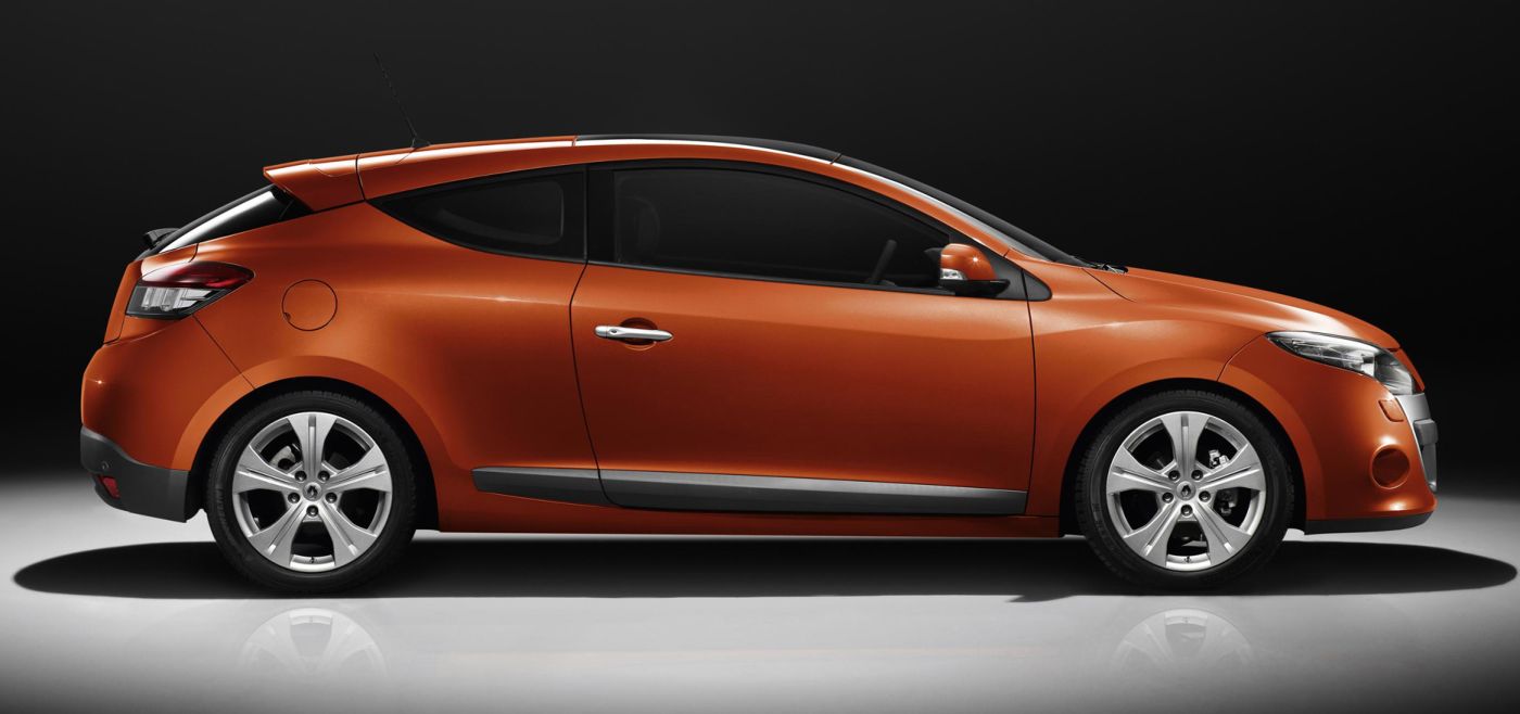 Renault () Megane III Coupe (DZ0_):  