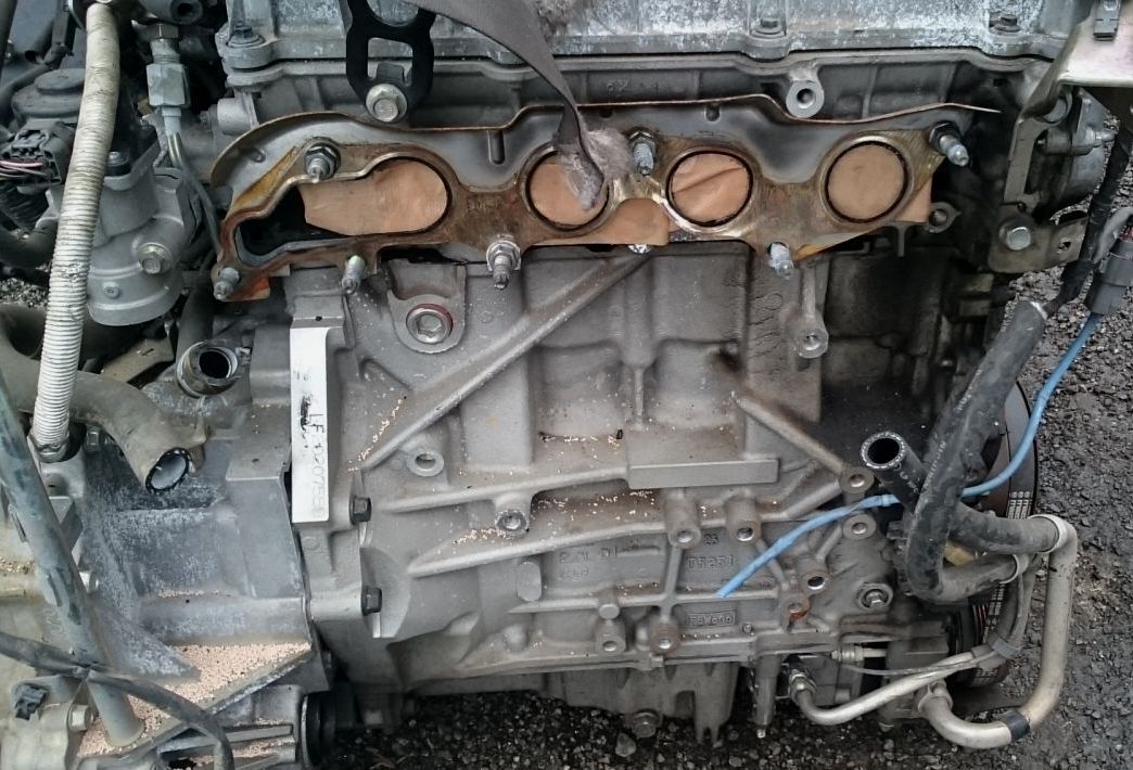 Mazda () LF-VD:  
