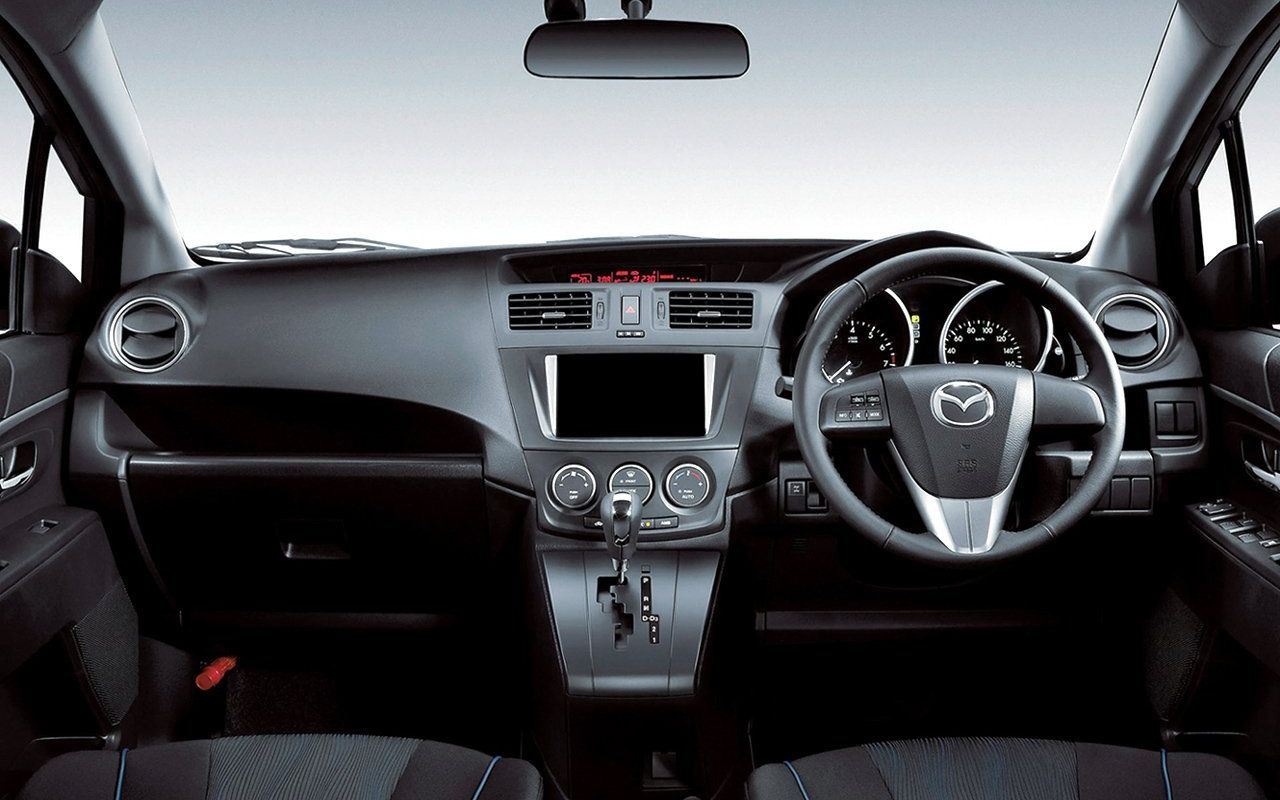 Mazda () Premacy II (CR):  