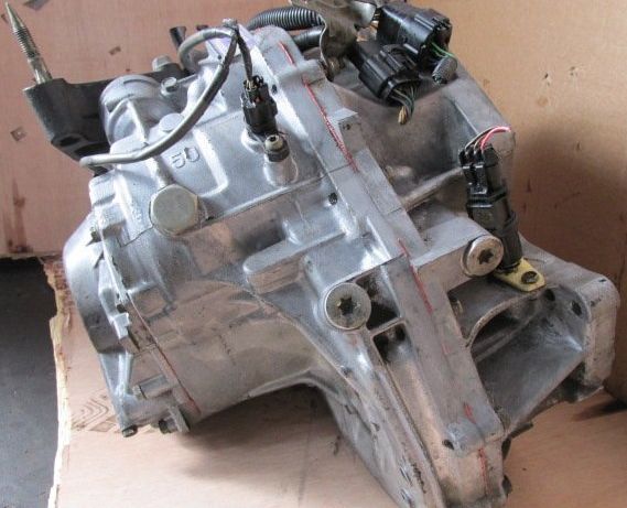 Daewoo () Leganza:    