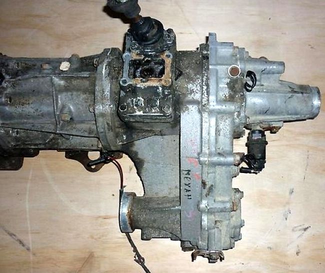 Hyundai () Galloper D4BF (43000-4B901, 43000-4B900):    