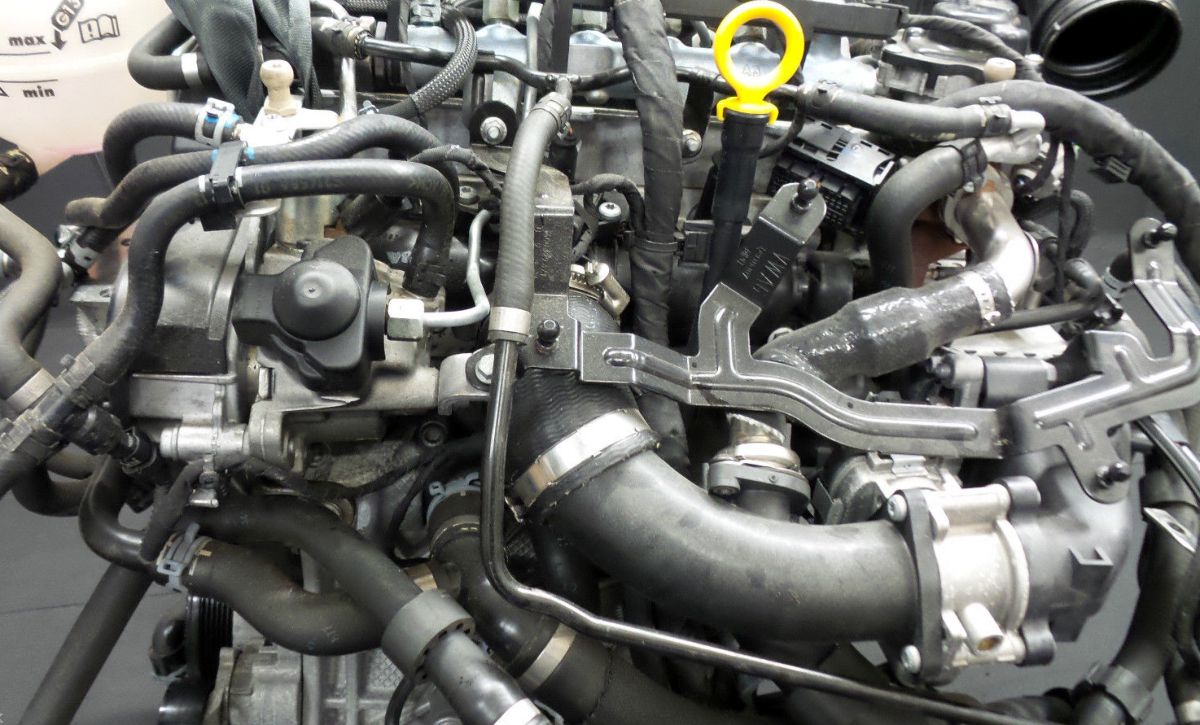 Volkswagen (VW) () CUSB:  