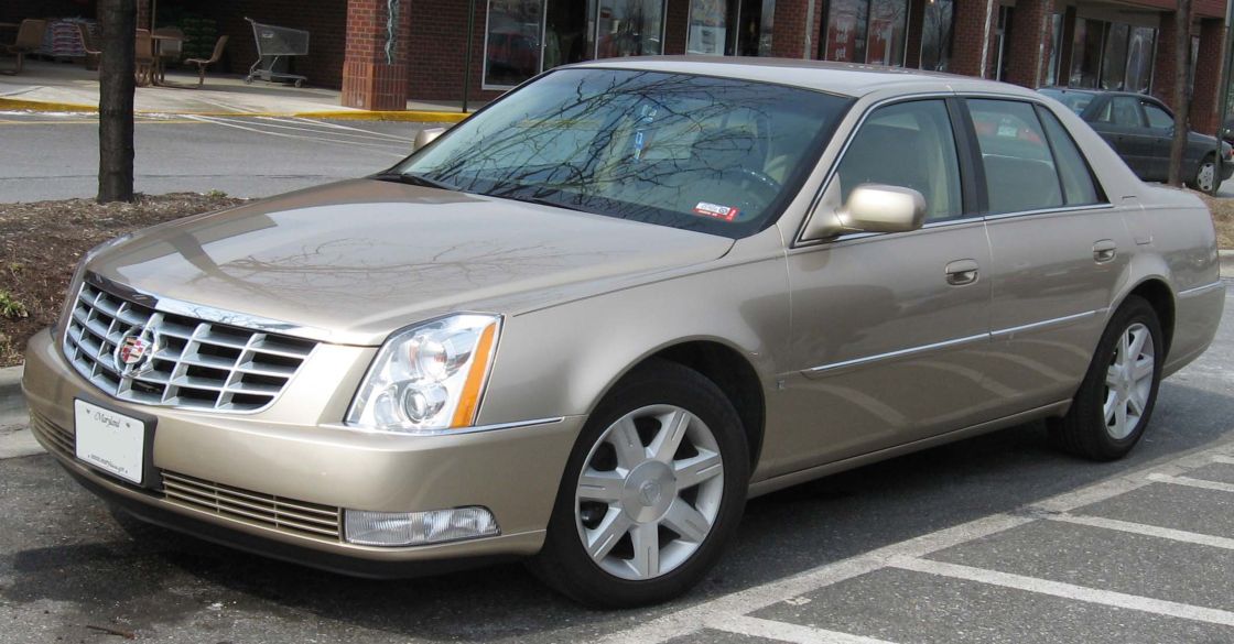 Cadillac () DTS I:  