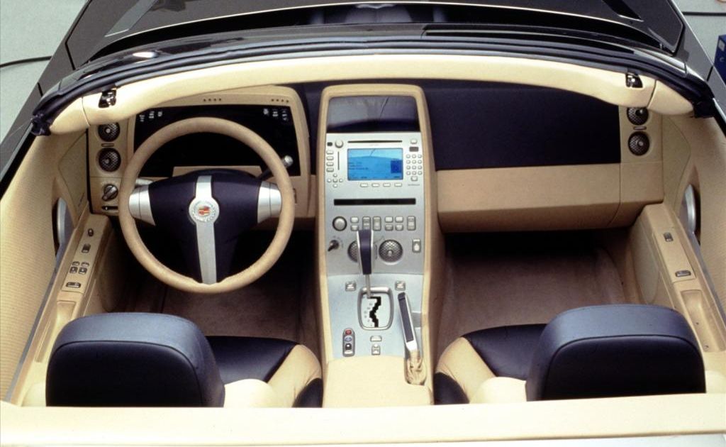 Cadillac () Evoq:  