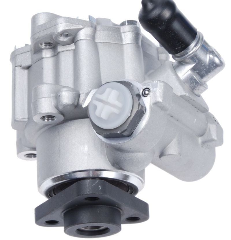Volkswagen (VW) () 8D0145156K:  