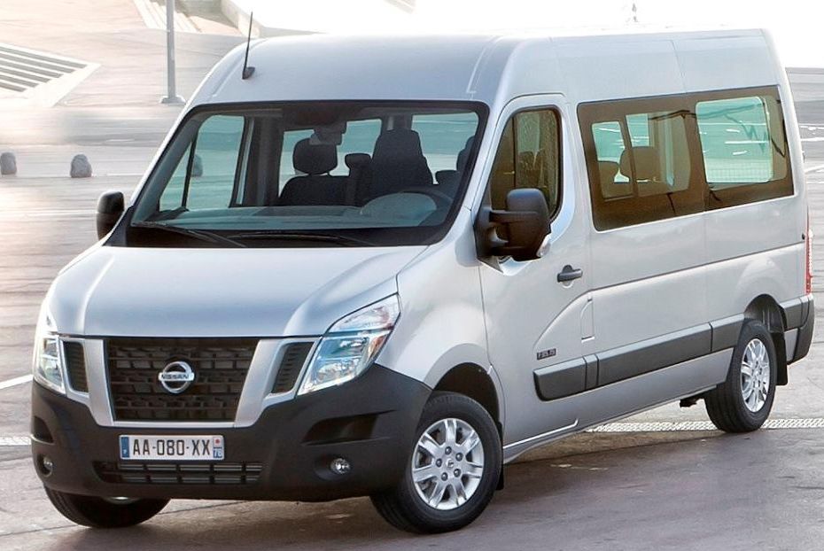 Nissan () NV 400:  