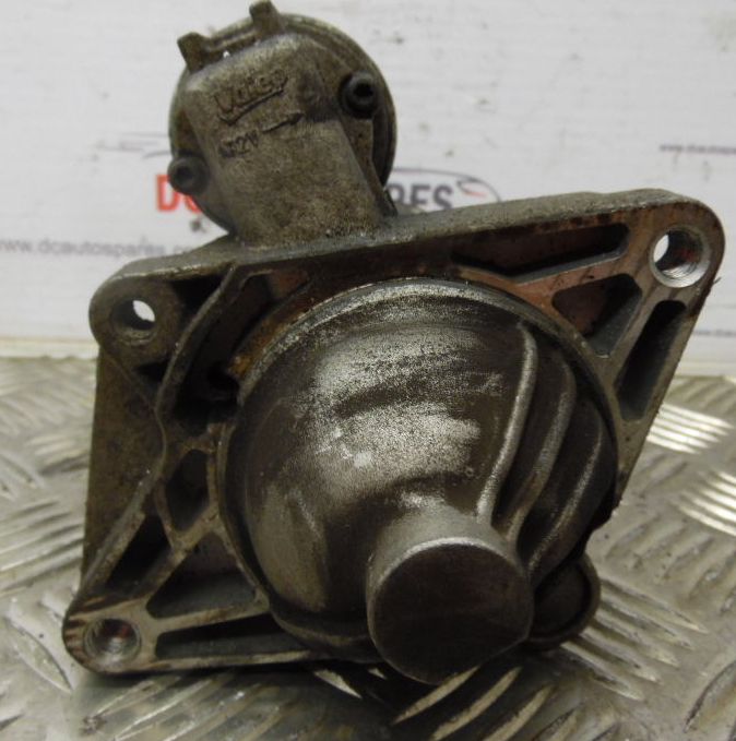 Nissan () 23300-00Q0D:  